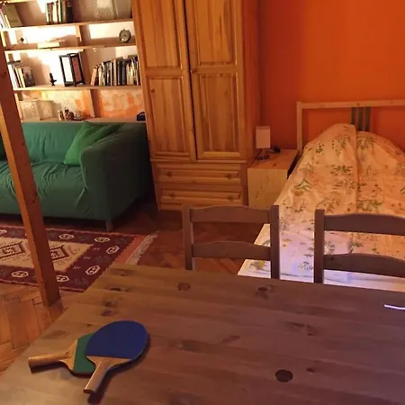 Ping Pong Apartment