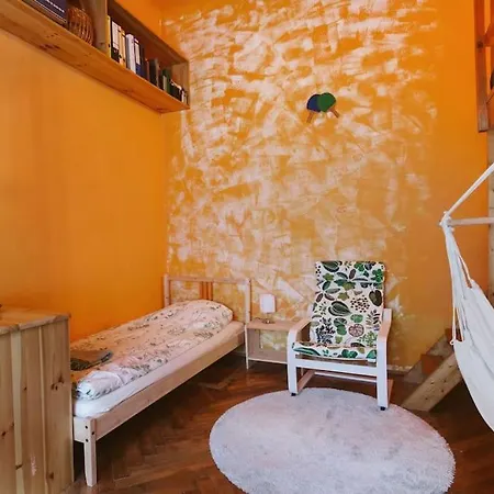Ping Pong Apartment