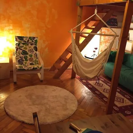 Ping Pong Apartment