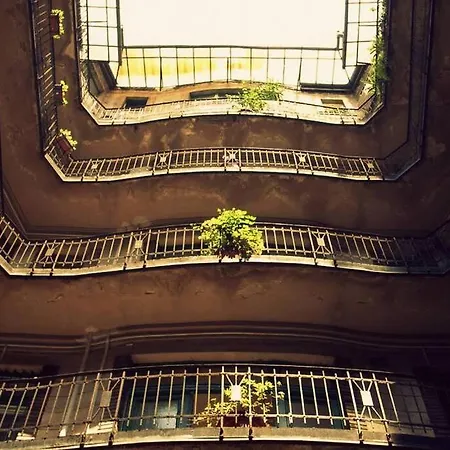 Ping Pong Appartement Boedapest